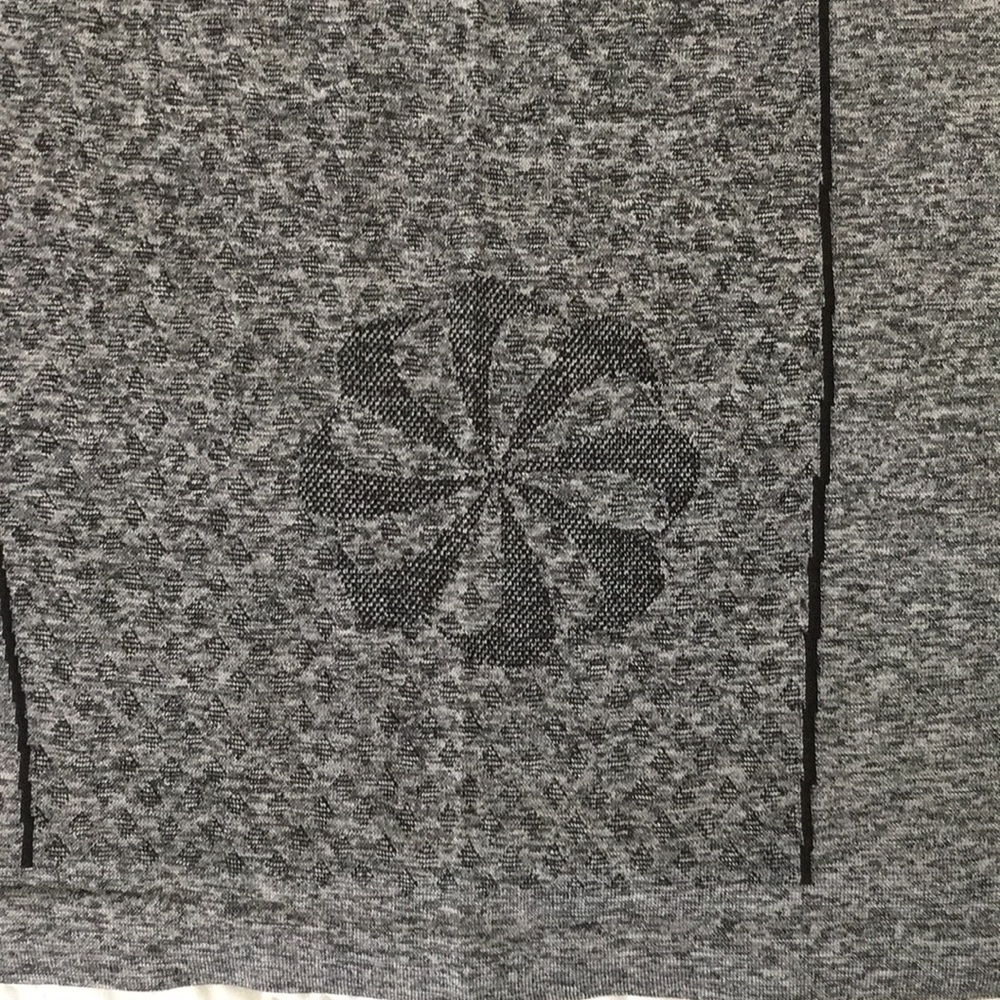 Nike dri-fit active top - Picture 3 of 4
